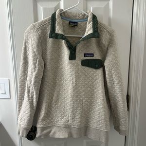 Patagonia pullover EUC size small